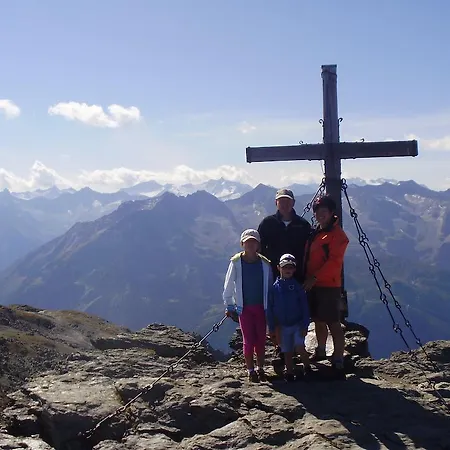 Apartment Scheurerhof Tux